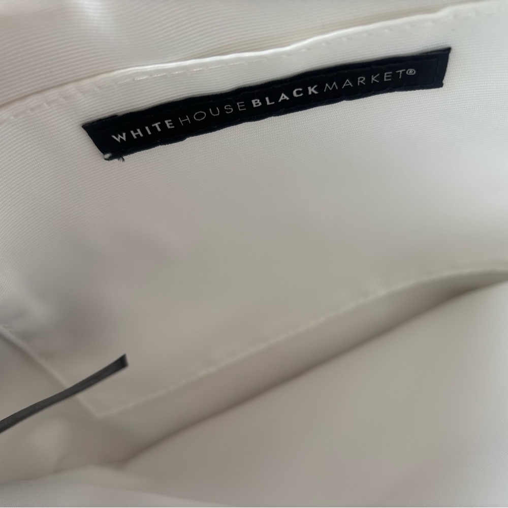 White House Black Market Floral White Clutch/wristlet with Stud Accents NWT - Picture 4 of 10